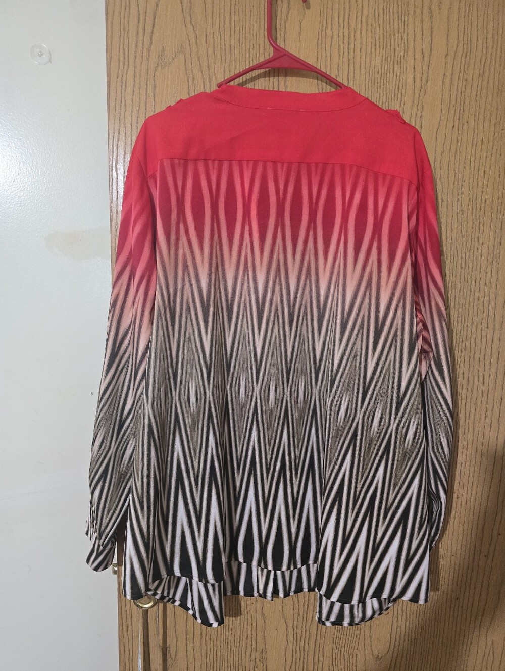 Calvin Klein Red Ombre Chevron Button-Front Blouse - Picture 3 of 5